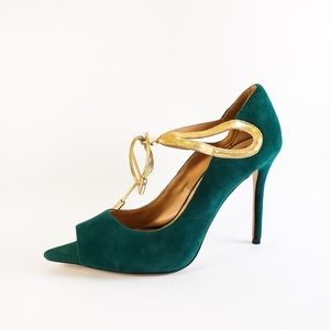 Green open toe pumps / heels with gold bow ties